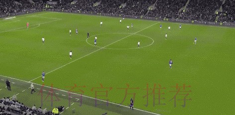 争议!巴萨神锋造62球却无缘FIFA最佳阵 妻子连发4条动态炮轰不公 争议!巴萨神锋造62球却无缘FIFA最佳阵 妻子连发4条动态炮轰不公