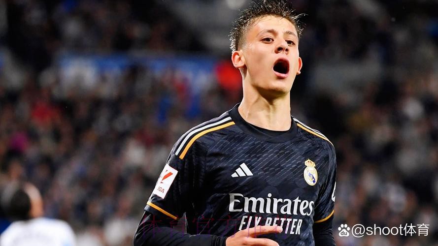 土耳其记者：费内巴切租借居勒尔的传闻并不属实